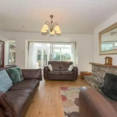 Winterfell Gorgeous Garden, Great Location Holiday home Bowness-on-Windermere